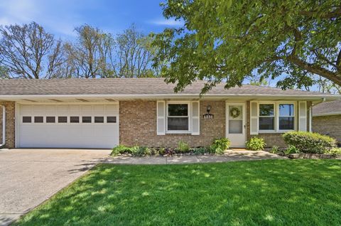 Photo of 4898 E Brannan Drive, Springfield, OH 45502 (MLS # 1045140)