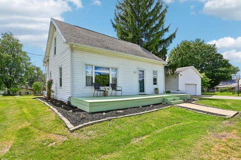 Photo of 10424 North Street, Middleburg, OH 43336 (MLS # 1046473)