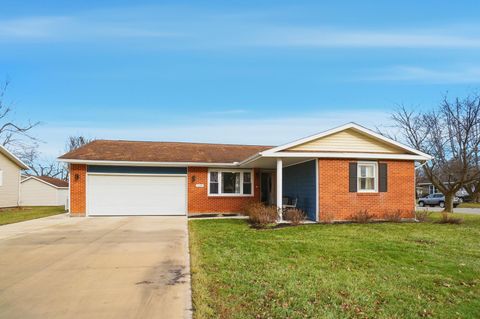 Photo of 1108 Middle Street, Wapakoneta, OH 45895 (MLS # 1043263)