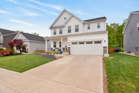 Photo of 3207 White Ash Drive, Tipp City, OH 45371 (MLS # 1045744)