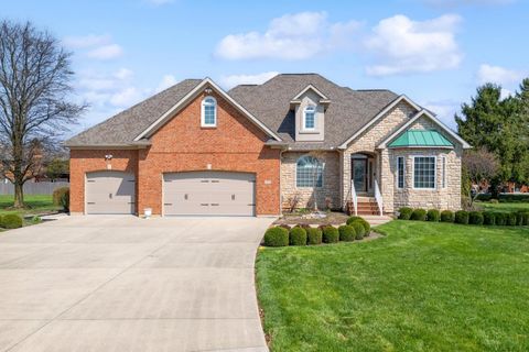Photo of 999 Brookwood Drive, Troy, OH 45373 (MLS # 1044854)