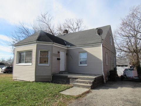 Photo of 2247 Esmeralda Avenue, Dayton, OH 45406 (MLS # 1043315)