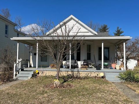 Photo of 619 E Canal Street, Troy, OH 45373 (MLS # 1043976)