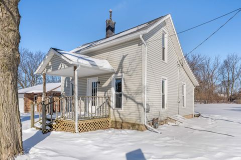 Photo of 218 W Troy Street, Saint Paris, OH 43072 (MLS # 1043696)