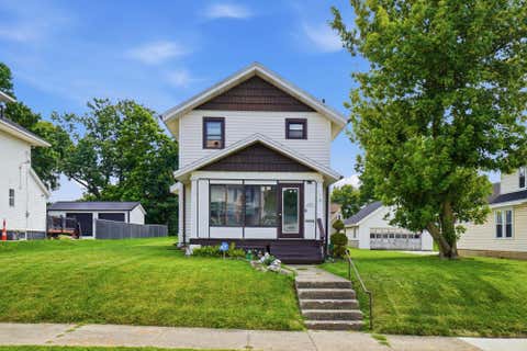 Photo of 1587 Charles Street, Springfield, OH 45505 (MLS # 1047581)