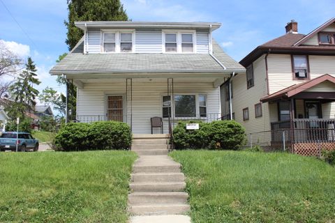 Photo of 240 E Mccreight Avenue, Springfield, OH 45503 (MLS # 1045297)