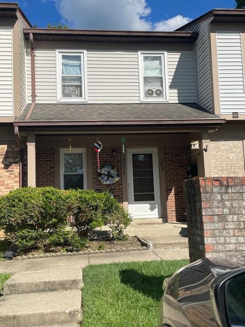 Photo of 3696 Parfore Court #16, Cincinnati, OH 45245 (MLS # 1047083)