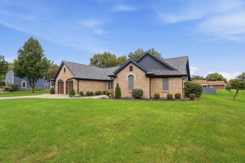 Photo of 1665 Haley Drive, Dayton, OH 45458 (MLS # 1048643)