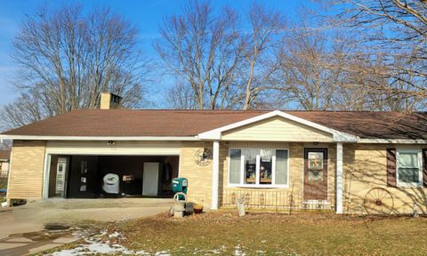 Photo of 322 Lavina Avenue, Cridersville, OH 45806 (MLS # 1043793)