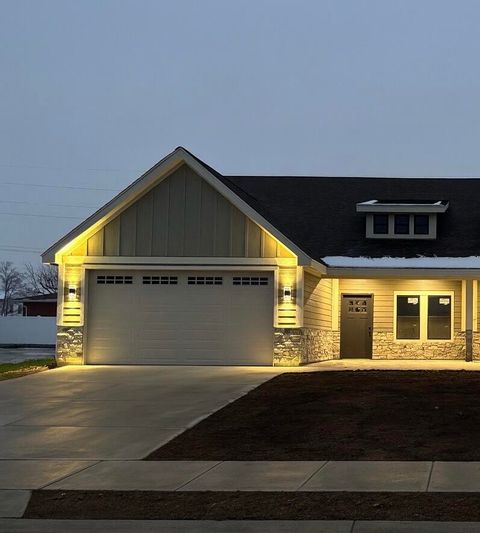 Photo of 1768 Creekside Court, Sidney, OH 45365 (MLS # 1042900)