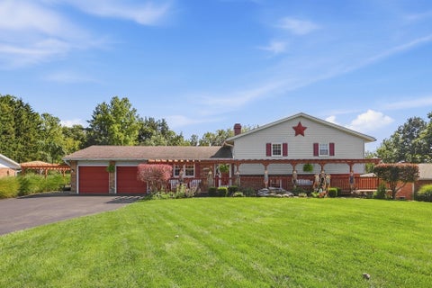 Photo of 500 Bowman Road, Springfield, OH 45505 (MLS # 1048884)