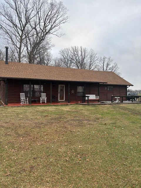 Photo of 110 W Auglaize Street, Buckland, OH 45819 (MLS # 1043216)