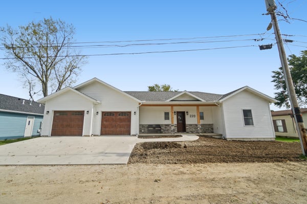 220 BAYVIEW DRIVE, CELINA, OH 45822 - Image ee24e378c2c3729752d42e503c8885f9/2855687145