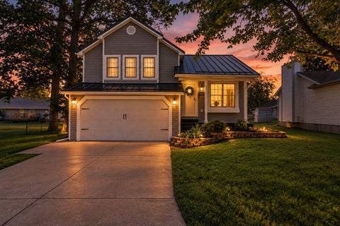 Photo for 210 White Oaks Court
