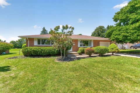 Photo of 108 Pleasant Drive, Bellefontaine, OH 43311 (MLS # 1047531)