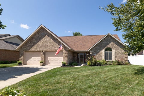 Photo of 6 Osprey Court, Piqua, OH 45356 (MLS # 1047483)