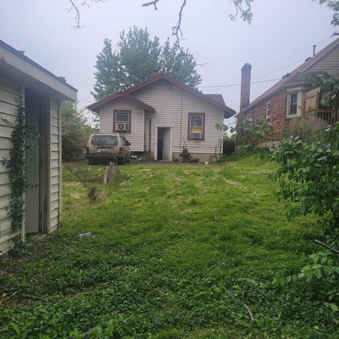 Photo of 205 Redwood Avenue, Dayton, OH 45405 (MLS # 1045419)