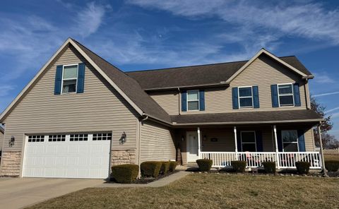 Photo of 800 McKees Mill Run, New Carlisle, OH 45344 (MLS # 1043981)