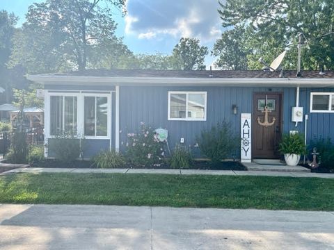 Photo of 11061 Seminole Shore Drive, Huntsville, OH 43324 (MLS # 1043817)