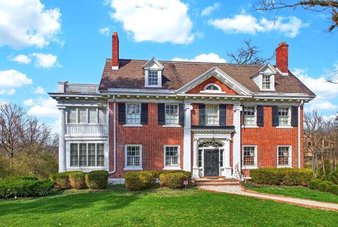 Photo of 1115 Oakwood Avenue, Oakwood, OH 45419 (MLS # 1044664)