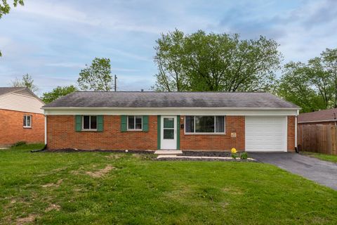 Photo of 253 Lutz Drive, Englewood, OH 45322 (MLS # 1045039)