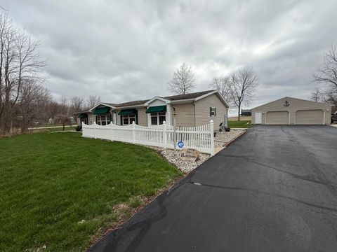 Photo of 10526 Mercer Auglaize Co Lin Road, Saint Marys, OH 45885 (MLS # 1044466)