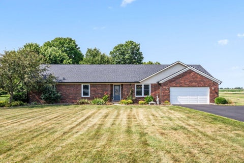 Photo of 14991 Charm Hill Drive, Sidney, OH 45365 (MLS # 1046961)
