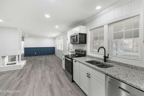 Tiny photo for 508 Hale Ave, Morristown, TN 37813 (MLS # 1324797)