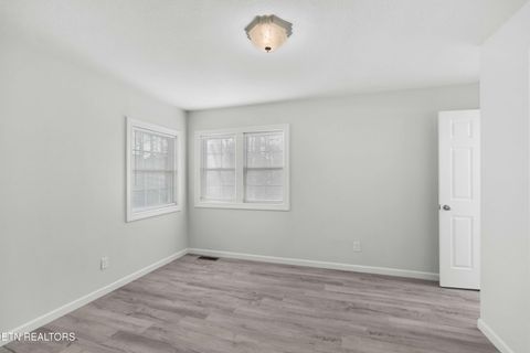 Tiny photo for 508 Hale Ave, Morristown, TN 37813 (MLS # 1324797)