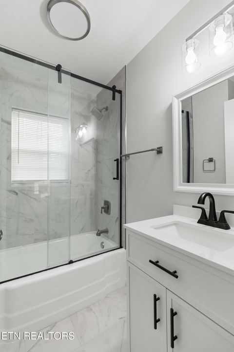 Tiny photo for 508 Hale Ave, Morristown, TN 37813 (MLS # 1324797)