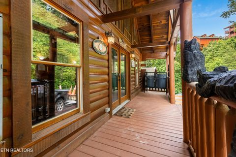 Tiny photo for 936 Black Bear Cub Way, Sevierville, TN 37862 (MLS # 1325810)