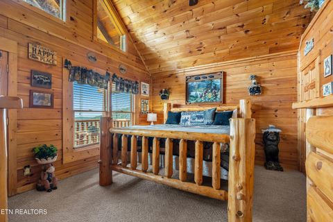 Tiny photo for 936 Black Bear Cub Way, Sevierville, TN 37862 (MLS # 1325810)