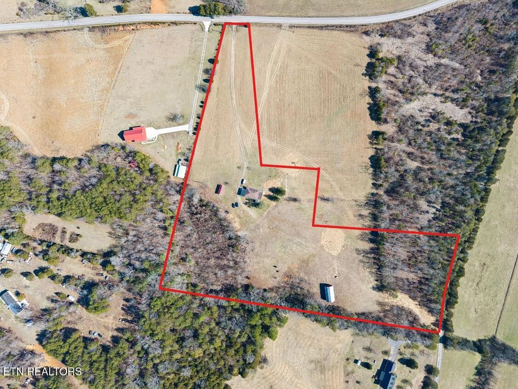 Photo of Fairview Knoll Tract 1, Tellico Plains, TN 37385 (MLS # 1323025)