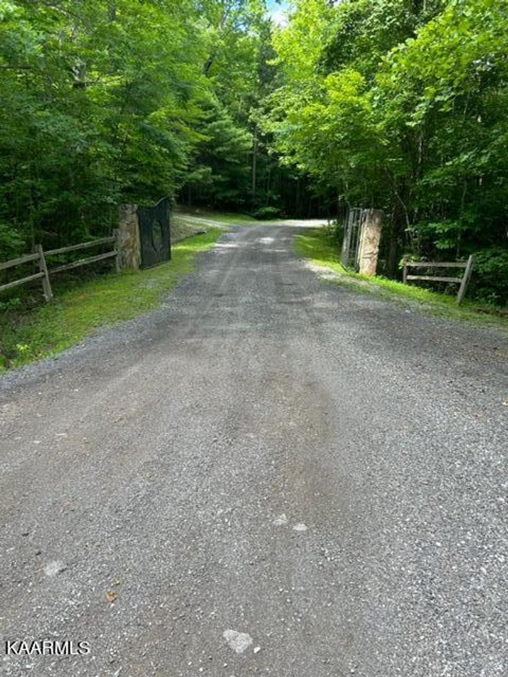 Photo of 000 Smithfield Rd, Tellico Plains, TN 37385 (MLS # 1233475)
