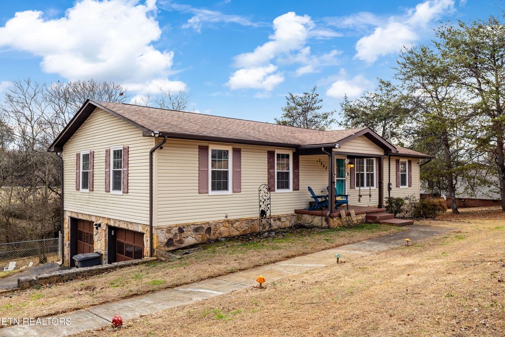 Photo of 2802 Rambling Rd, Maryville, TN 37801 (MLS # 1327995)