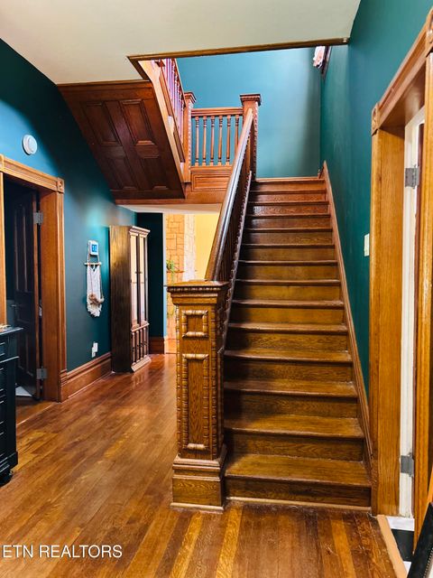 Tiny photo for 307 Russell Ave, Harriman, TN 37748 (MLS # 1321014)