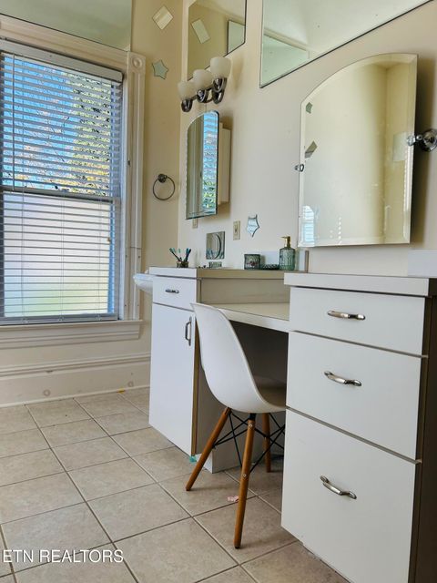 Tiny photo for 307 Russell Ave, Harriman, TN 37748 (MLS # 1321014)