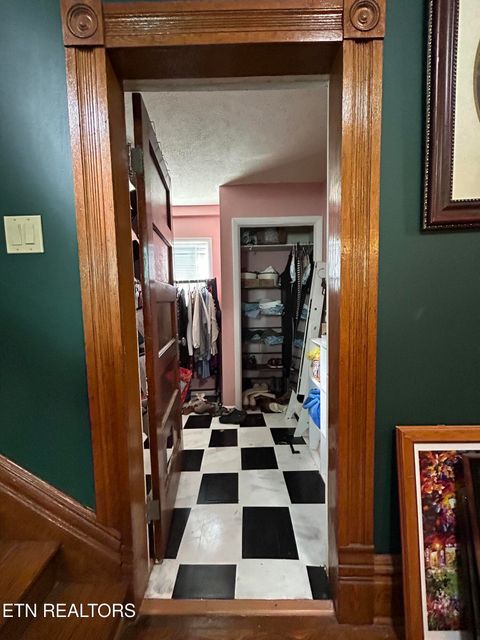 Tiny photo for 307 Russell Ave, Harriman, TN 37748 (MLS # 1321014)