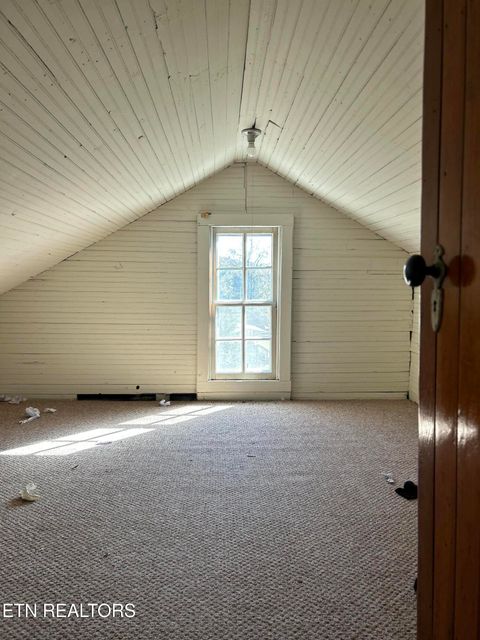 Tiny photo for 307 Russell Ave, Harriman, TN 37748 (MLS # 1321014)