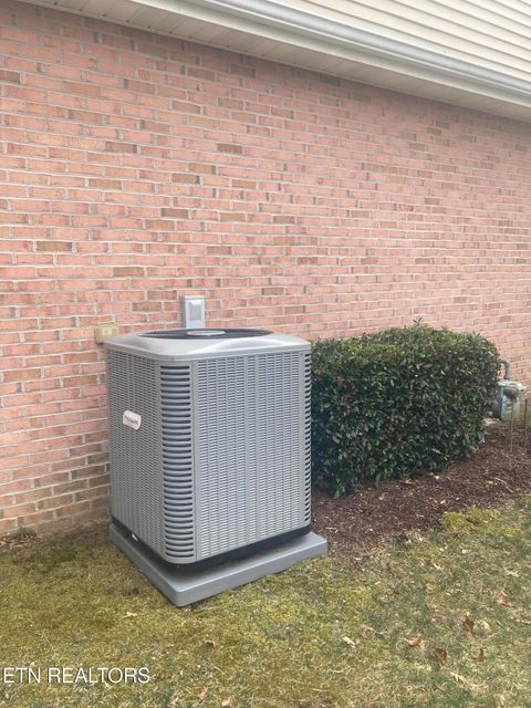 Tiny photo for 6628 Tiburon Way, Knoxville, TN 37918 (MLS # 1328000)