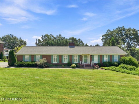 Photo of 5304 Angeles Drive, Knoxville, TN 37918 (MLS # 1354789)