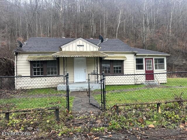 Photo of 13086 KY-38, Evarts, KY 40828 (MLS # 1355217)