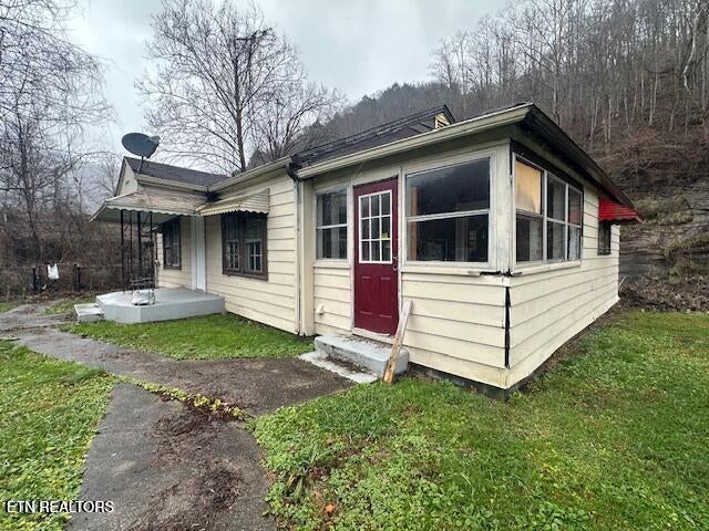 Photo of 13086 KY-38, Evarts, KY 40828 (MLS # 1355217)