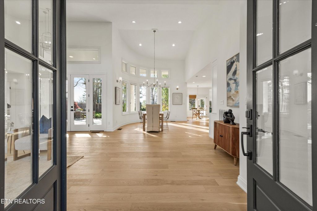 Photo of 12124 Channel Point Drive, Knoxville, TN 37922 (MLS # 1334478)