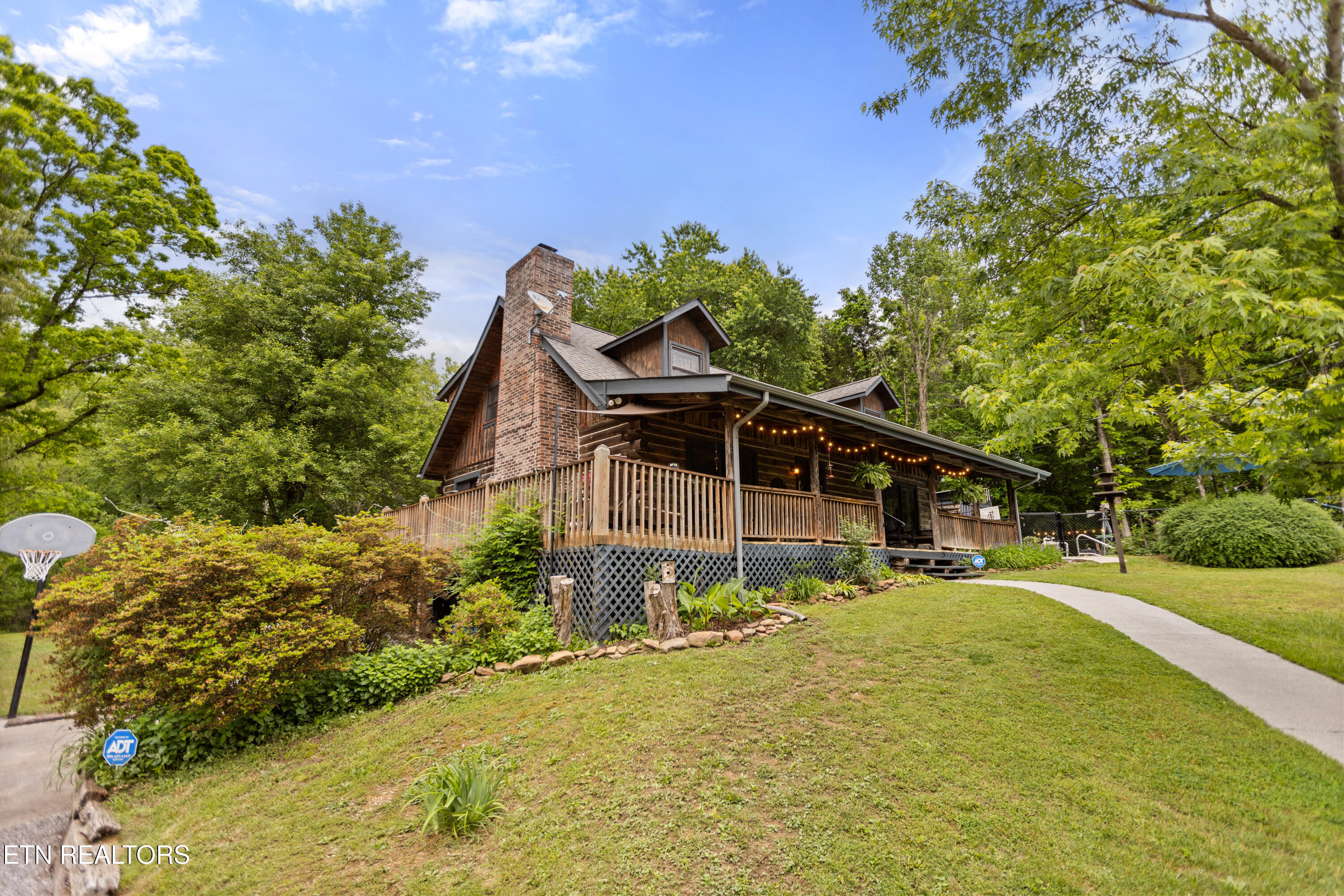 1563 Oren White Rd