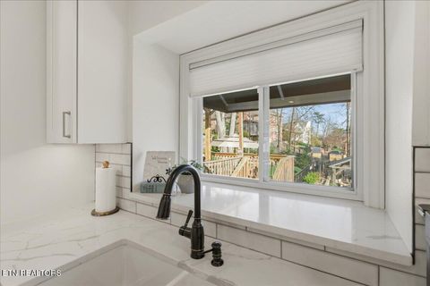 Tiny photo for 11028 Farragut Hills Blvd, Knoxville, TN 37934 (MLS # 1333386)