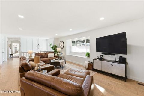 Tiny photo for 11028 Farragut Hills Blvd, Knoxville, TN 37934 (MLS # 1333386)