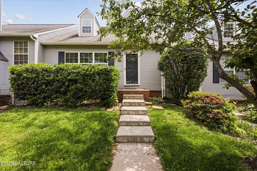 Photo of 804 Olde Pioneer Tr #166, Knoxville, TN 37923 (MLS # 1339427)