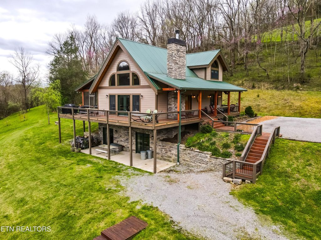 Photo of 575 E Fork Rd Rd, Whitleyville, TN 38588 (MLS # 1326850)