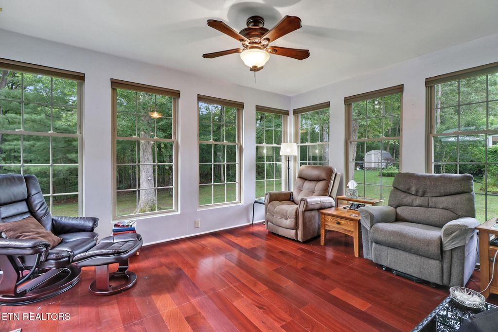 Photo of 144 Pomeroy Drive, Fairfield Glade, TN 38558 (MLS # 1309162)